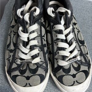 Coach Francesca women’s lace up Black and White Sneakers Size 7B
